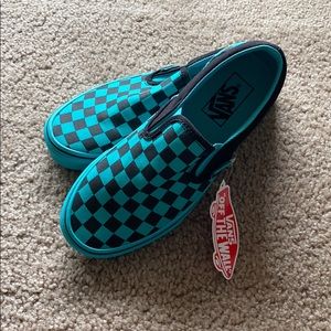 Women’s Checkered Vans